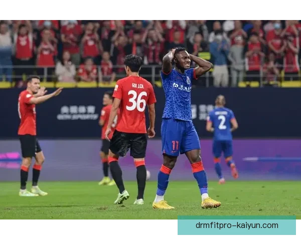 上海申花马莱莱锋线持续提升，状态备受关注。