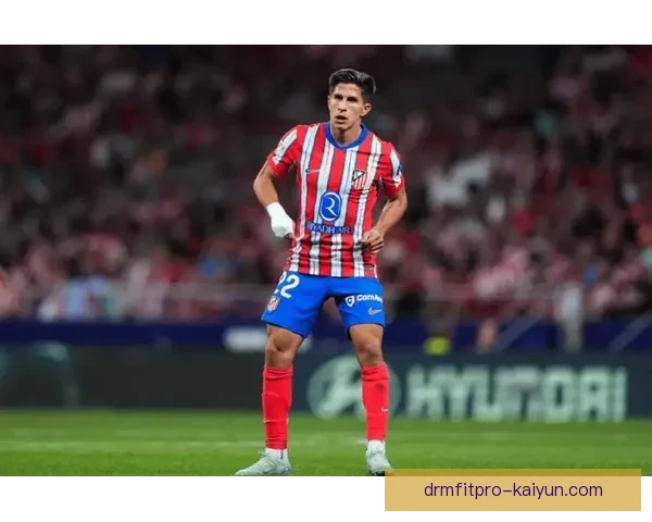 西蒙尼关键比赛表现分析，状态回暖值得关注